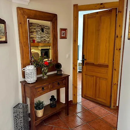 Dom wakacyjny Nasares San Juan de Parres